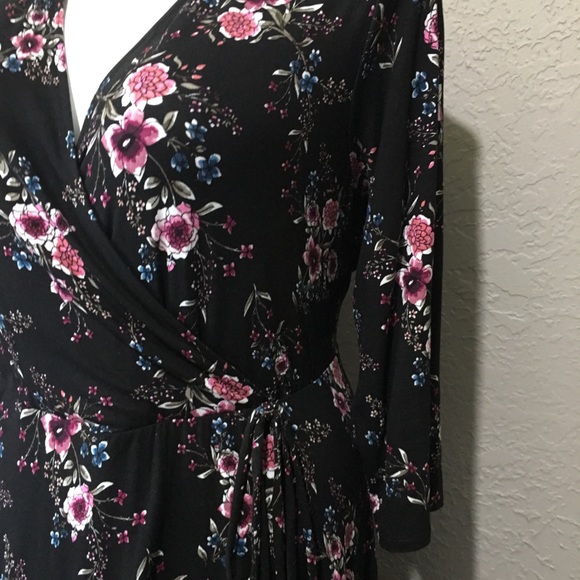 Torrid Women’s Plus Size 2X Floral Dress - Picture 4 of 8